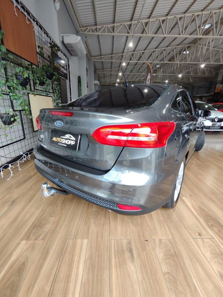 Ford Focus SE 2.0 Automático 2019 (1)