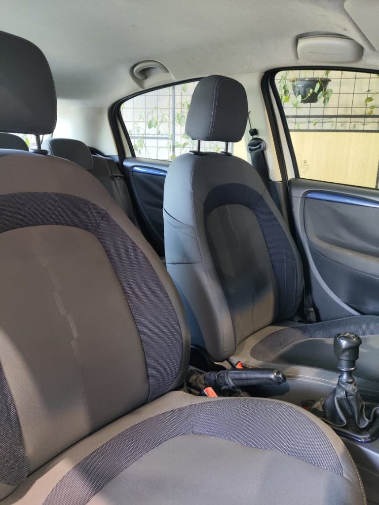 Fiat Punto Atractive (7)
