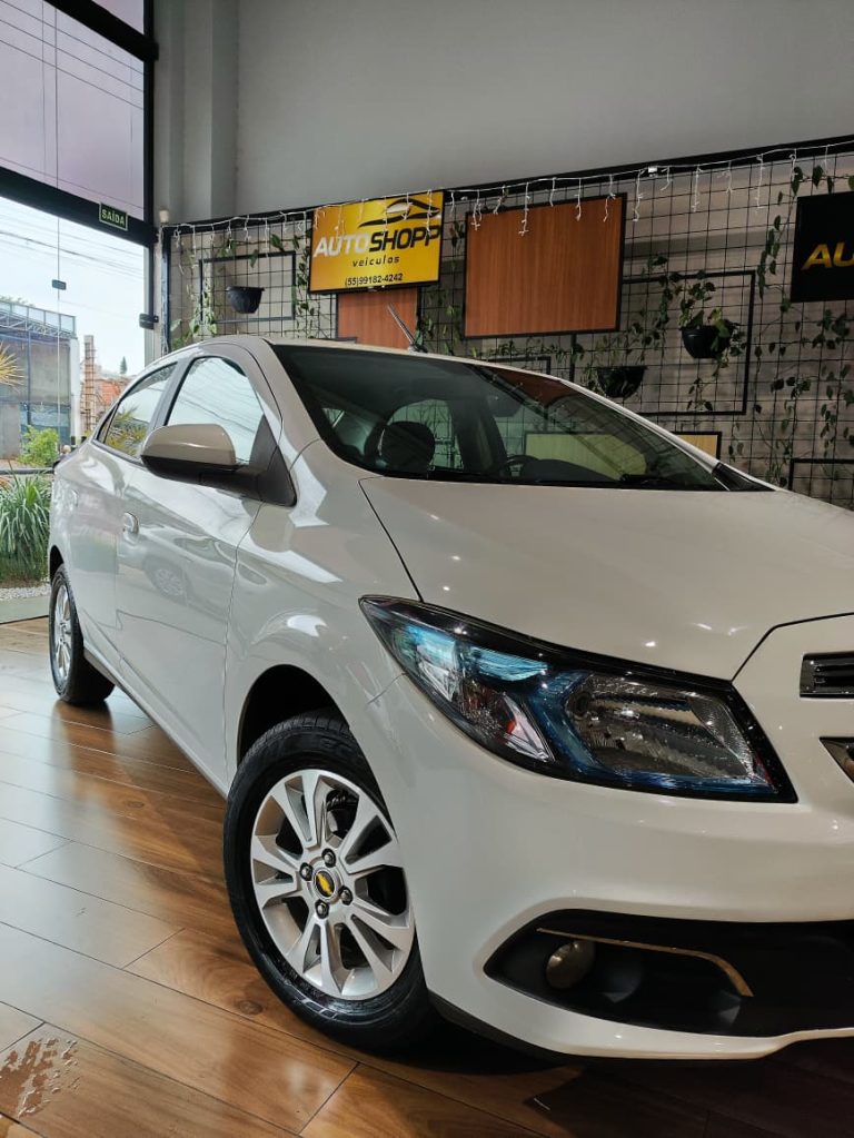 Chevrolet Prisma LTZ Ano 2015 (8)